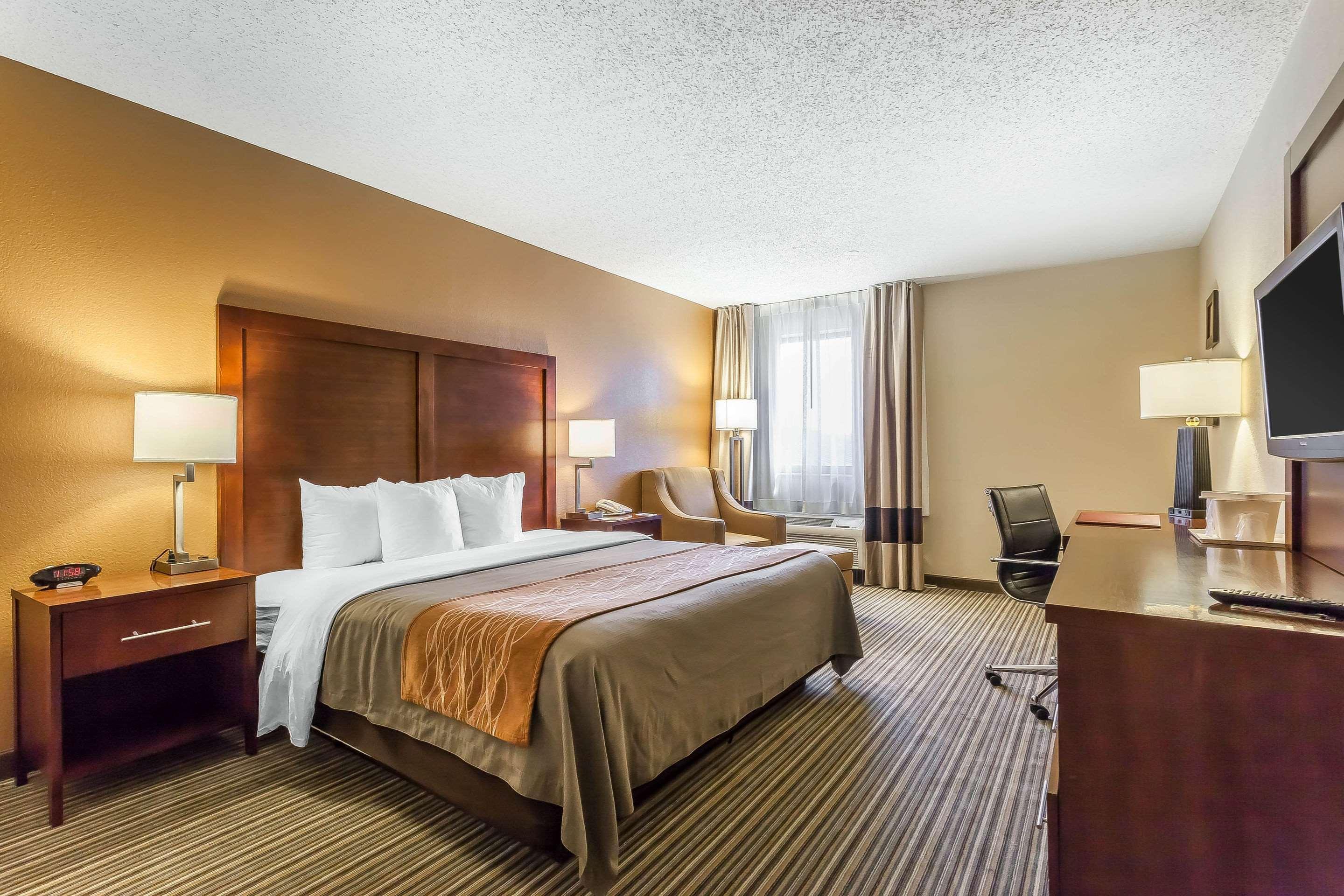 Comfort Inn - Hall Of Fame Canton Exteriér fotografie