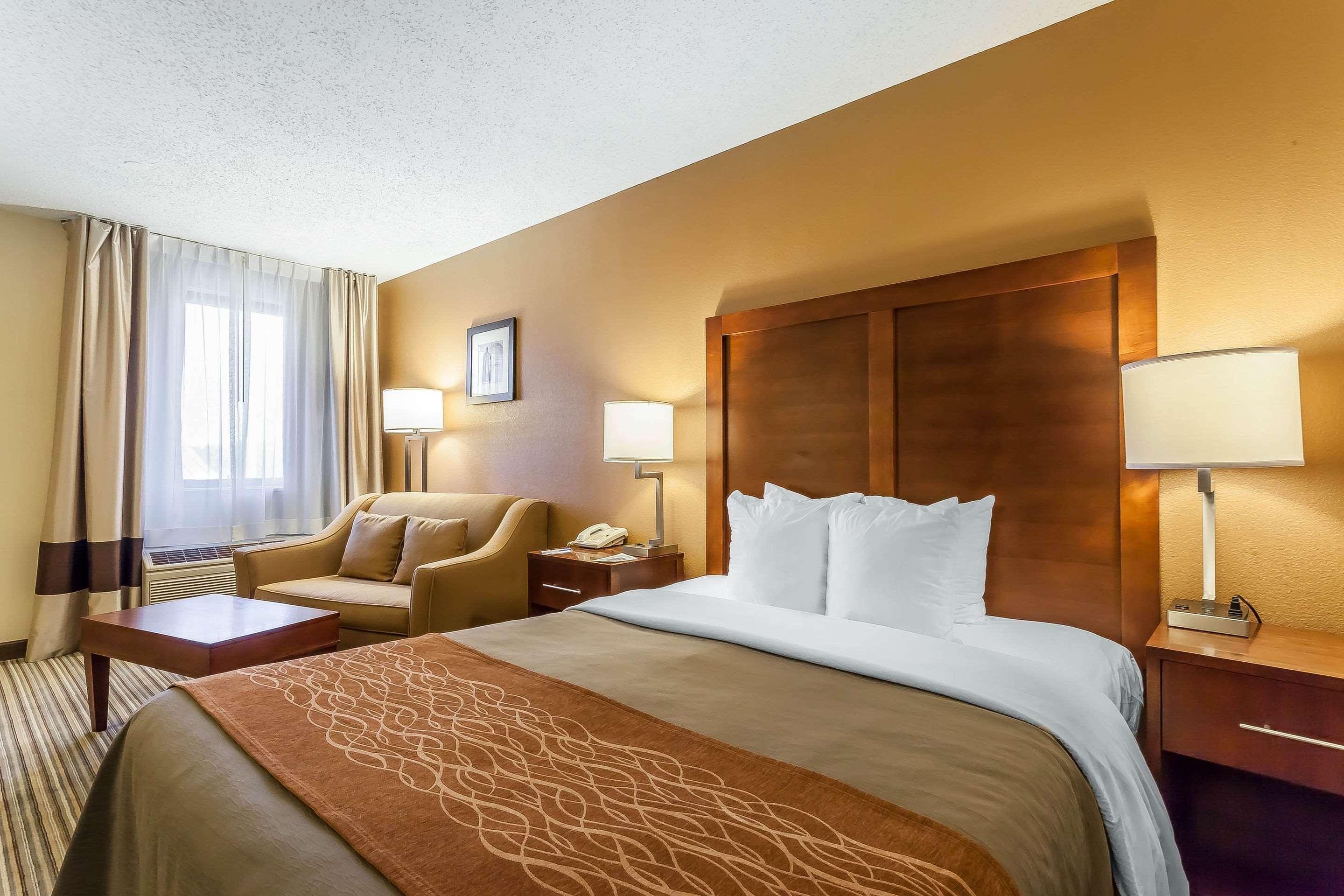 Comfort Inn - Hall Of Fame Canton Exteriér fotografie