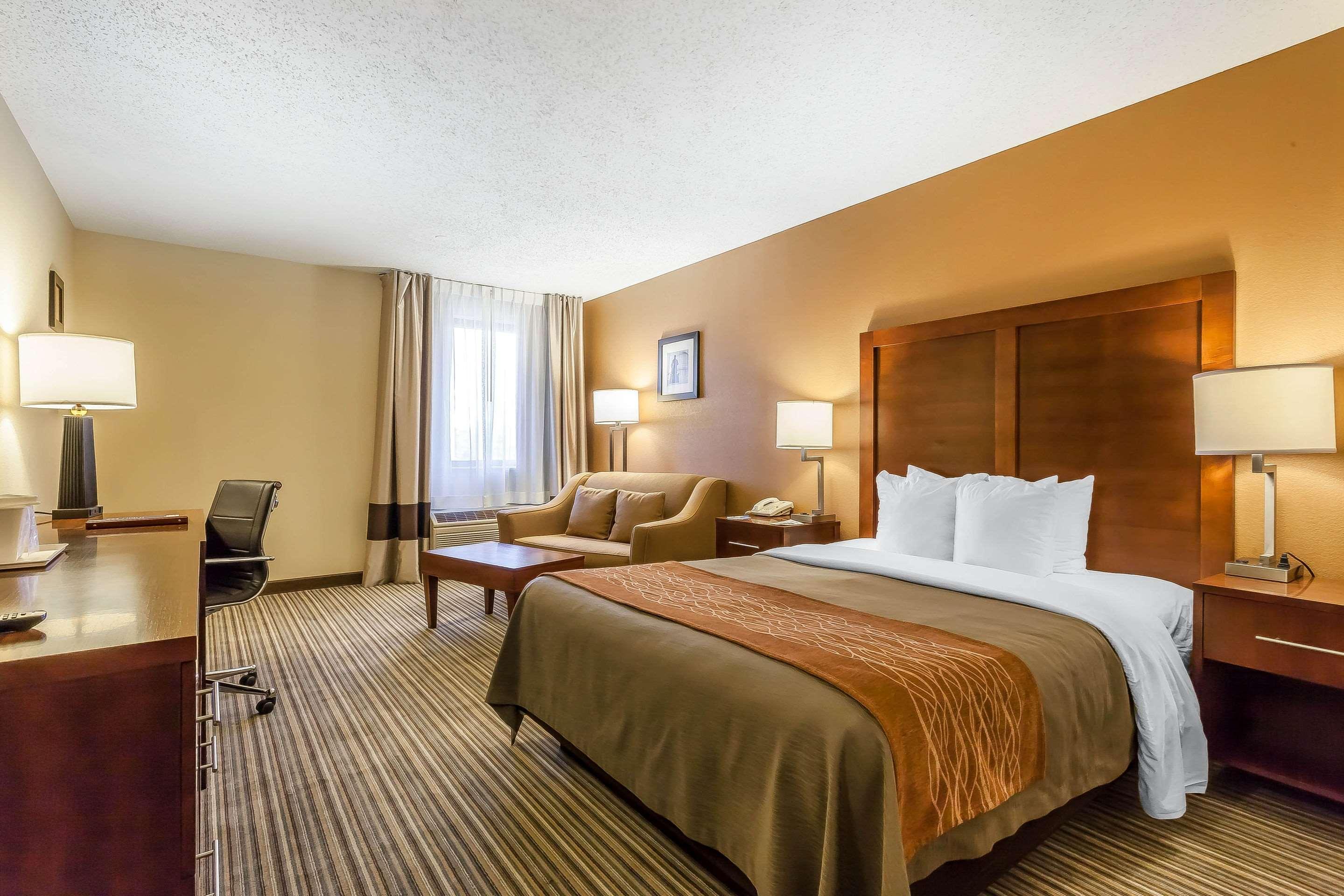 Comfort Inn - Hall Of Fame Canton Exteriér fotografie