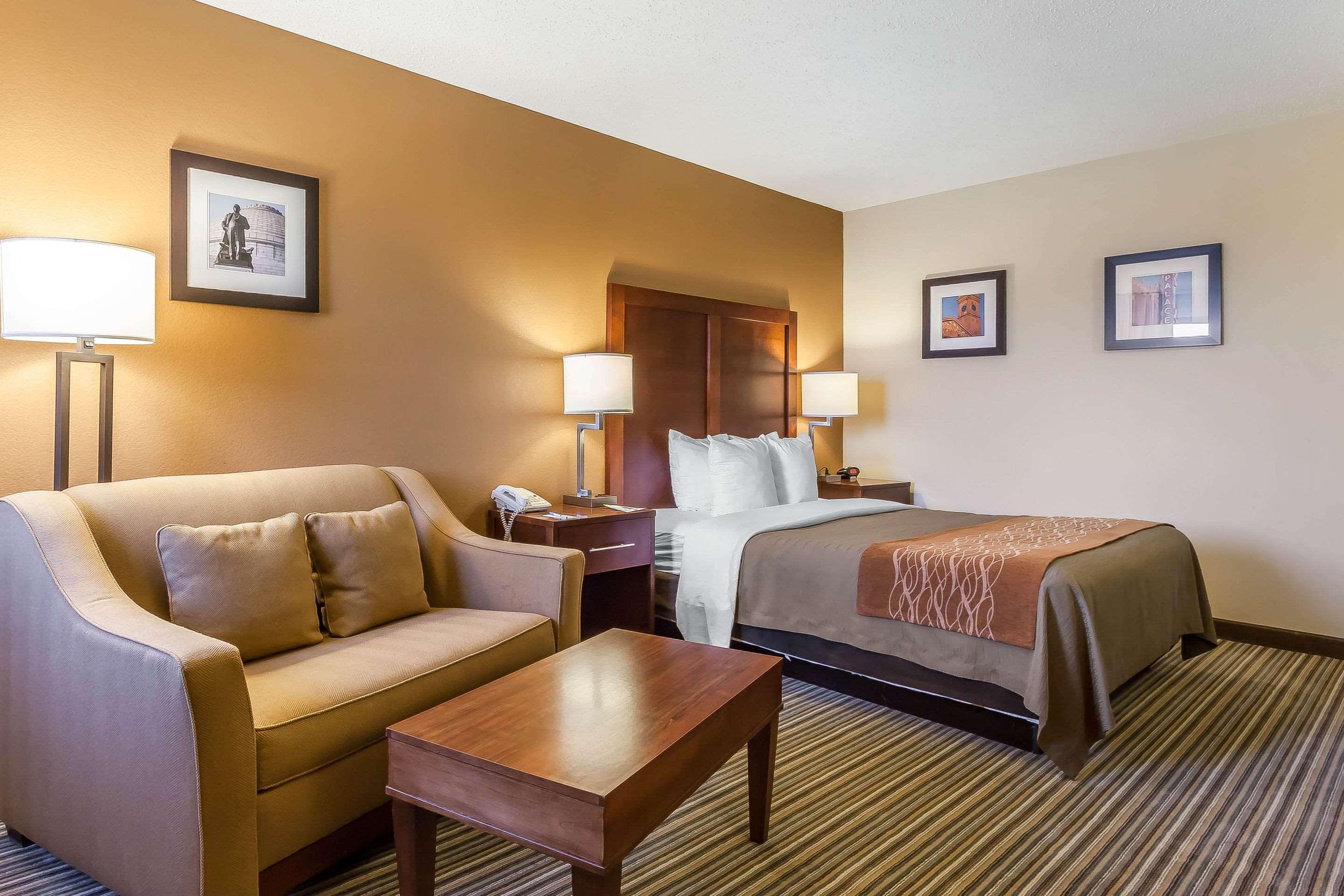 Comfort Inn - Hall Of Fame Canton Exteriér fotografie